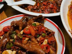 秘制凤爪-堂瓦里·33年传统赣菜(第一街区店)