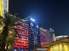 -喷泉广场餐厅·宵夜·海鲜烧烤大排档(长隆企鹅酒店)