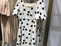 -URBAN REVIVO(济南世茂广场店)