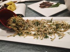 -西安君富酒店(大明宫龙首原地铁站店)