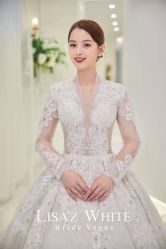 -Renee芮亦婚纱(原丽莎)