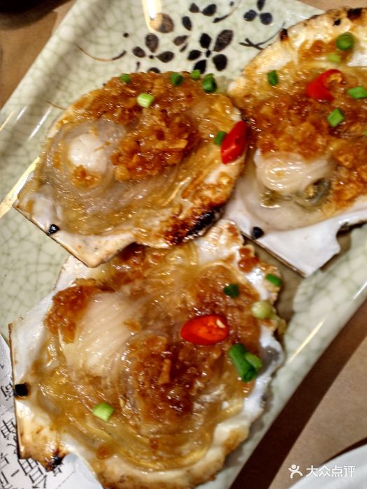 常记蚝味鲜·风味烤生蚝扇贝(东风北桥店)蒜蓉烤扇贝图片
