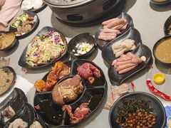 -啊美丽炭火烤肉(滑翔一店)