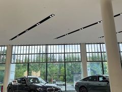 -上德宝骏宝马5S店