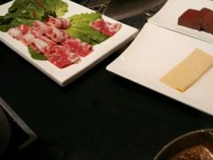 -小天鹅火锅·一线江景洪鼎旗舰店(洪崖洞店)