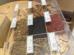 -金蚁康•经络调理•肩颈按摩(三山街店)