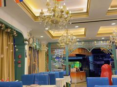 -城堡俄式西餐厅(中央大街索道店)