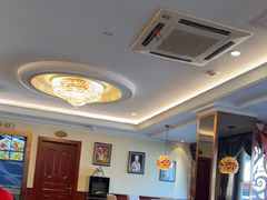 -喜乐餐厅•灯笼虾球首创者•本地小海鲜(二马路店)