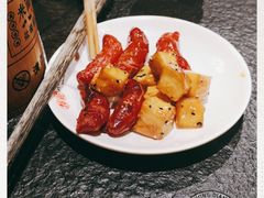 -福苗小骆驼烧烤(大唐不夜城店)