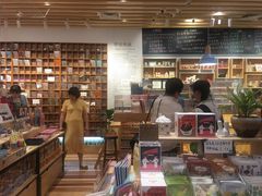 -猫的天空之城概念书店(印象城购物中心店)