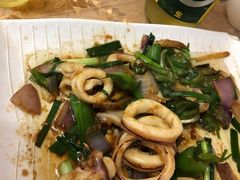 -覃记海鲜美食餐厅