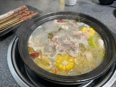 -野迹·石橄榄鸡·烧烤(新洲店)