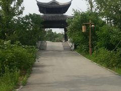 -梁鸿国家湿地公园