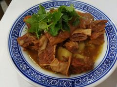 -鲁班小馆(政四街店)