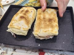 -高玛纳驴肉火烧(一世界店)