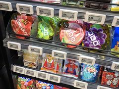 零售区-盒马鲜生(龙德广场店)