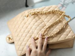 -Chanel(德基广场店)