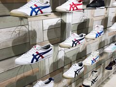 -Onitsuka Tiger(上海久光百货店)
