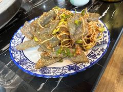 -宏宏无烟石板烧烤