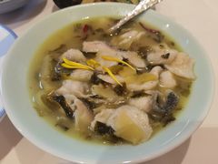 酸菜鱼-席家花园(巨鹿花园店)