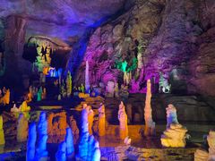 -泰安地下龙宫景区