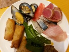 -上海西藏大厦万怡自助餐厅(徐汇店)