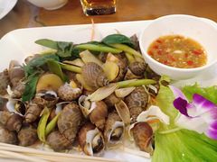 -两兄弟Song Pee Nong(2号店)