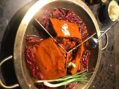 -叁口煮老火锅(东升店)