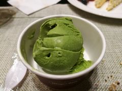 -万达瑞华酒店美食汇自助餐厅(楚河汉街店)
