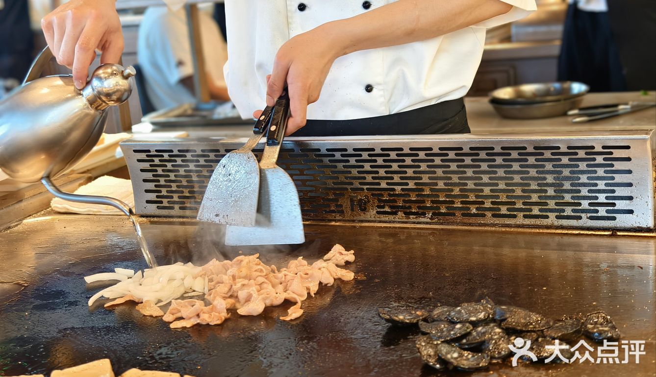 烟火中的激情与温情