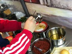 -马路边边火锅串串(观前街店)