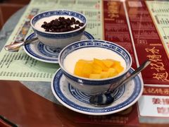 -赵记传承特色牛奶甜品(泉城广场店)