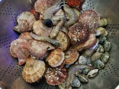 -船梆煮•蒸汽海鲜·炉火烤肉(五四广场店)