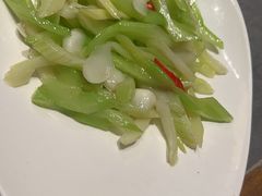 -吴越荣记苏州菜·松鼠桂鱼100%活鱼现做(斜塘老街店)