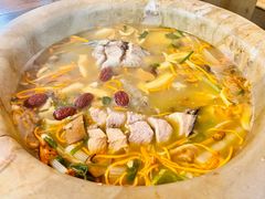 -抚仙湖生态石锅鱼野生菌(告庄店)