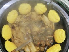 -人民公社铁锅炖·东北菜(卫国道店)