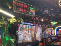 -路边边地标烧烤·川菜·小龙虾·音乐酒馆(良乡长虹店)