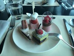 -澳门旅游塔360°旋转餐厅(南湾湖广场店)