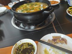 -赵氏烩泽腊排骨火锅店(近华浦路店)