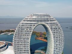 -湖州太湖旅游度假区-月亮广场