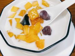 芒果烧仙草-大甜九港式甜品(武林店)