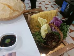 -洪氏嗨捞·广东猪肚鸡·椰子鸡火锅(西咸万象城店)