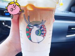 生椰拿铁-瑞幸咖啡(艺树家工场店)