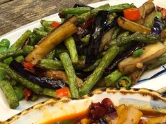 -六福烧烤酒馆(秦隆步行街店)