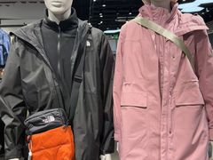 -百联奥特莱斯广场(南京店)