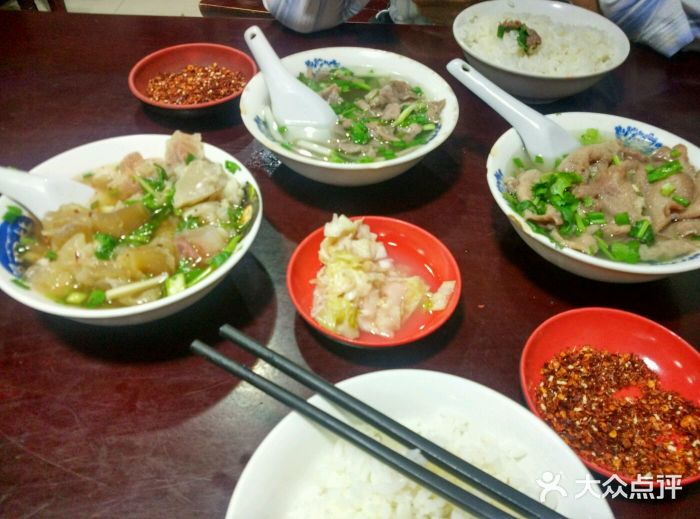 冯四孃跷脚牛肉·非物质文化遗产店图片