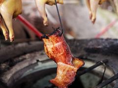 -大石鼓山庄·珠海第一烧猪