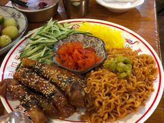 -夏星酒馆(剑桥公社店)