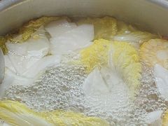 -喃喃椰·糟粕醋·椰子鸡火锅(七堡花园店)