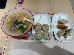 -小杨生煎(浦江欢乐颂店)